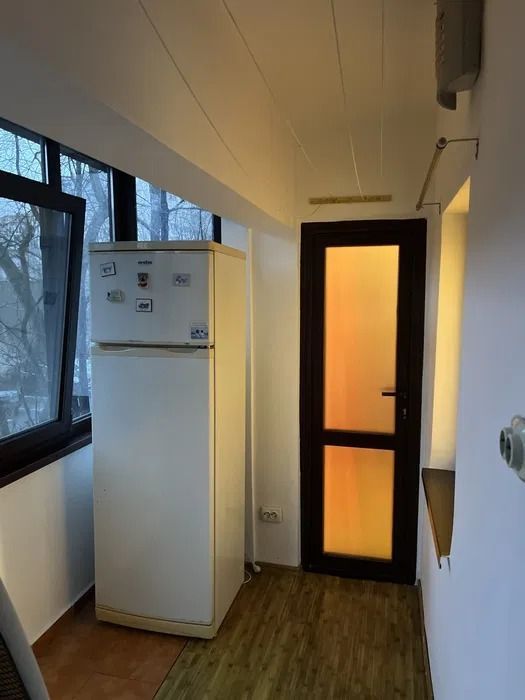 GARS. LUJERULUI, BLOC NOU, BUCATARIE INCHISA, METROU 7 MINUTE, PARCARE - Poză 4