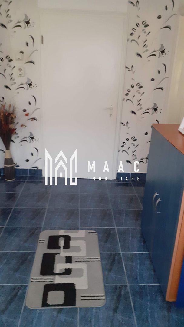 Casă Terezian I Garaj și vecinătate liniștită  I Terezian - Poză 11