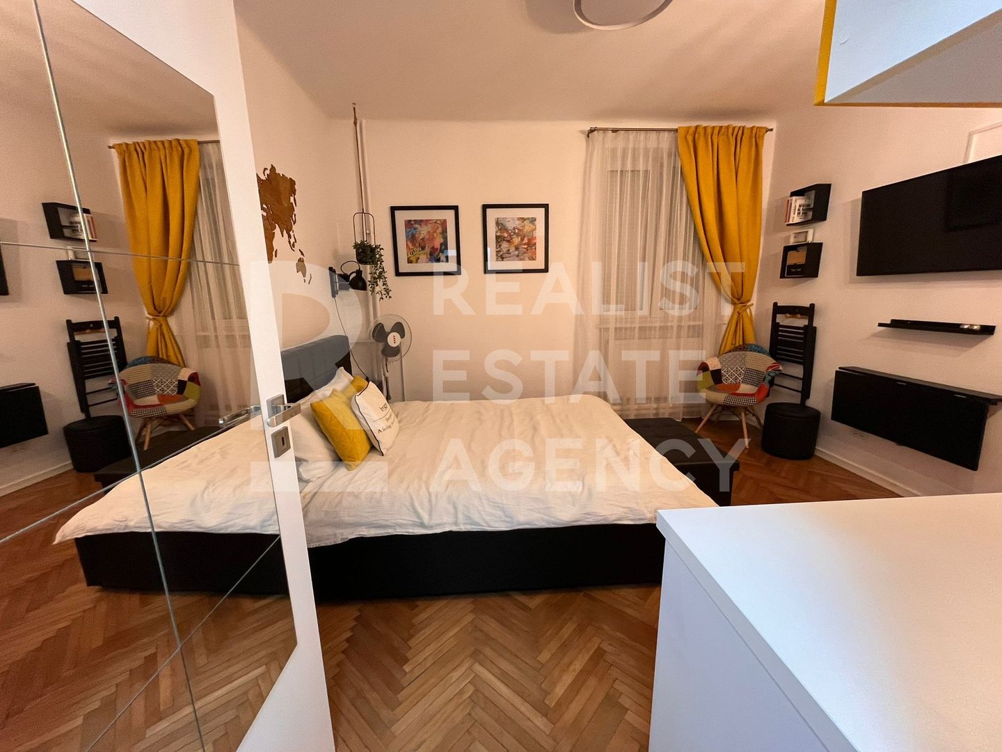 Garsonieră de vânzare în clădire istorica, Timișoara - Poză 1