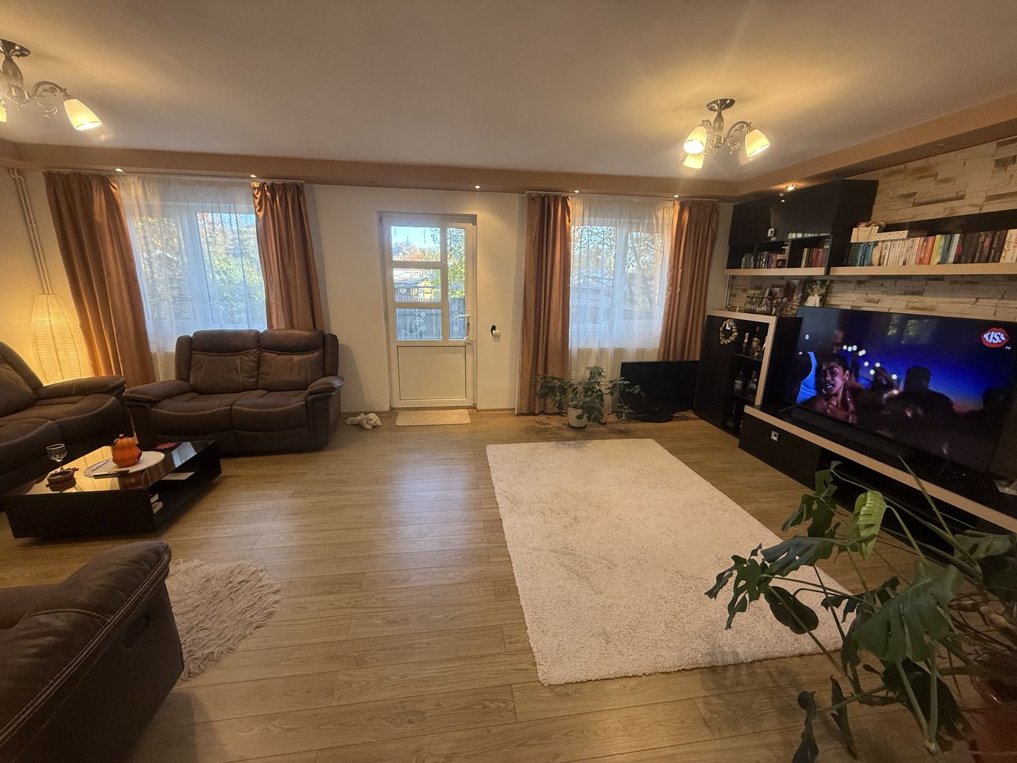 Vila de vânzare 160 mp - complet mobilată și utilata  - Câmpina ! - Poză 4