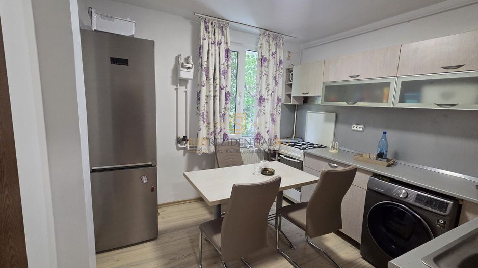 Apartament 2 camere decomandat de vanzare, Sos Berceni, Str Moldovita - Poză 17