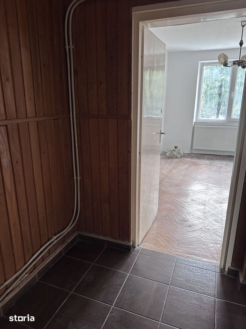BRASADAS vinde ap 2 cam etaj 1/4 CARPATI. - Poză 8