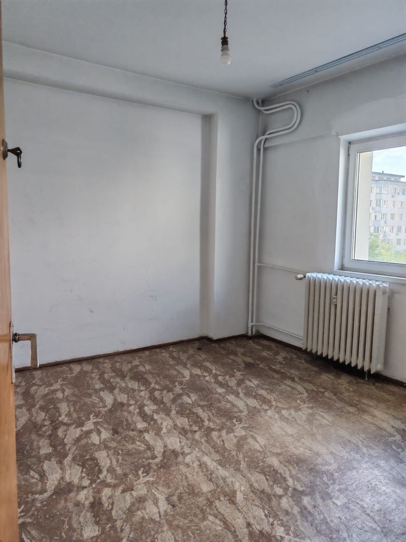 Apartament 3 Camere bloc reabilitat, bucla Drumul Taberei - Poză 1