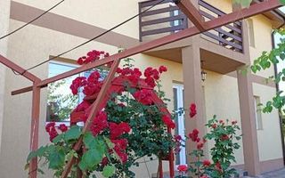 OCAZIE! Casă D+P+E Podu Iloaiei - Poză 3