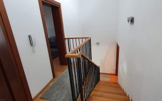 1/2 Duplex mobilat, utilat, cu garaj, D+P+1E, 397 mp teren, Cetate - Poză 13