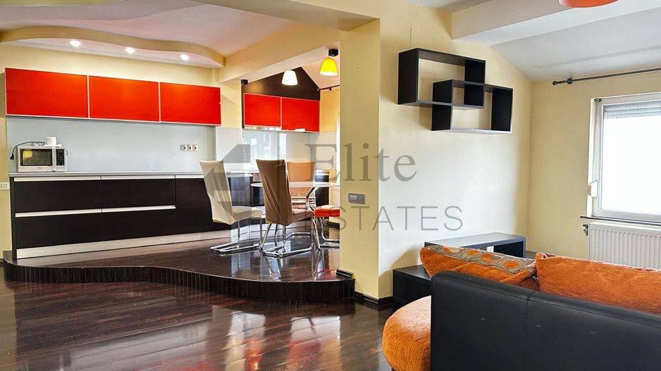 Apartament de vanzare cu 4 camere in zona Decebal - Poză 1