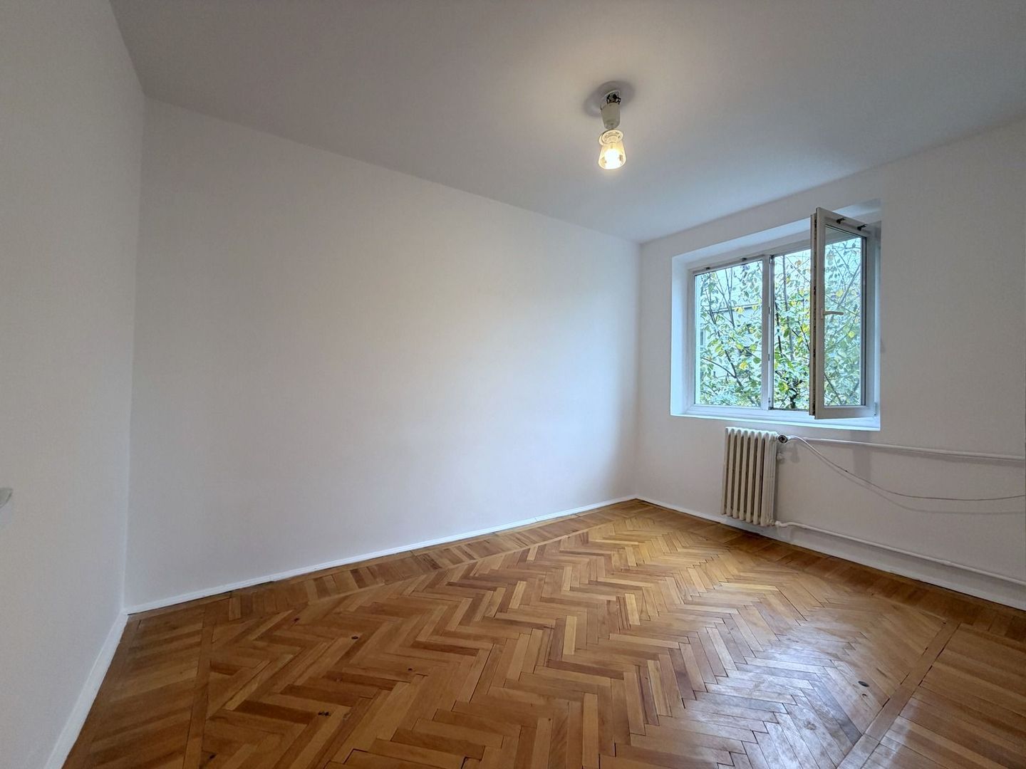 2 camere Chopin-Floreasca etaj 2 din 3 | balcon | vedere gradina - Poză 5