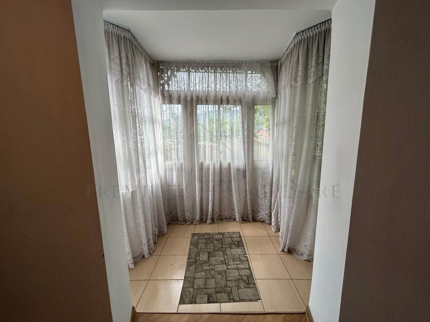 Proprietate de vânzare | 15 km de Onești, DN11 – direcția Bacău - Poză 3