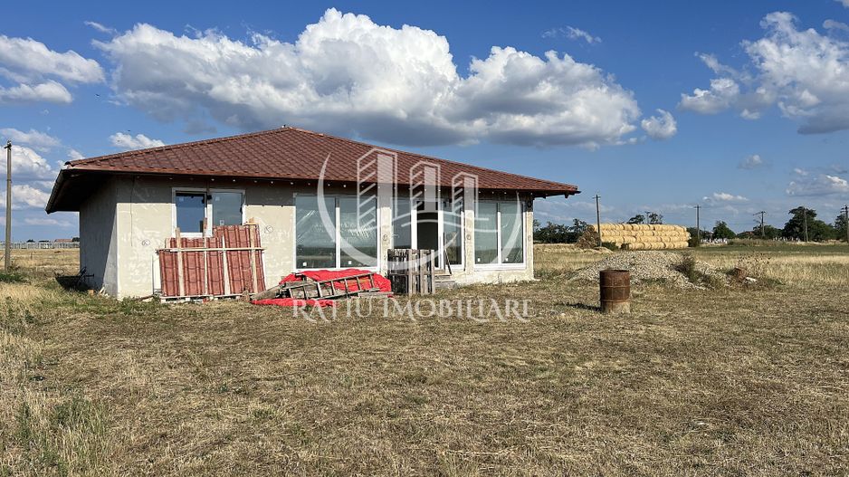 Casă cu 4 camere | Locuință pe un nivel | Livada de Bihor | Bihor - Poză 19