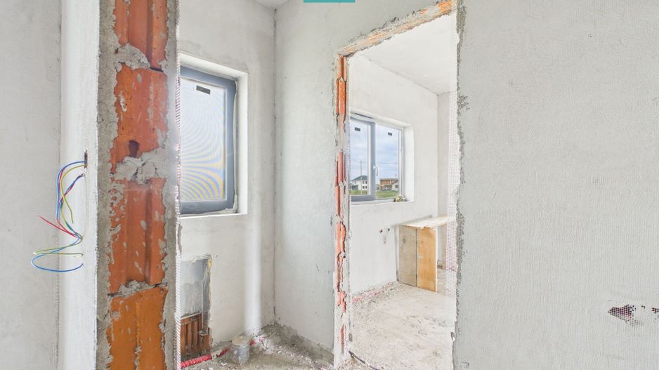 Casa nouă la roșu în Zimandcuz - Poză 10