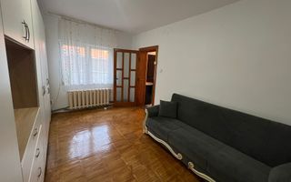 Garsoniera 21 mp-curte comuna-parter-Zona Spalatoria Mara - Poză 1