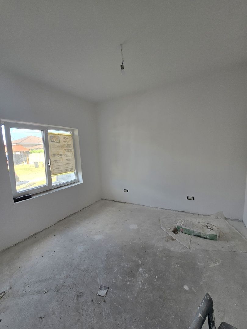 Giroc-Bld. Aviatiei | 5 camere | 3 bai | Bucatarie inchisa | Asfalt - Poză 8