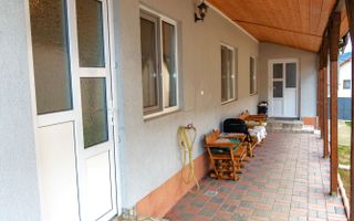 🏡 Casă spațioasă în Roșia, priveliște spre Munții Făgăraș - Comision 0% - Poză 7