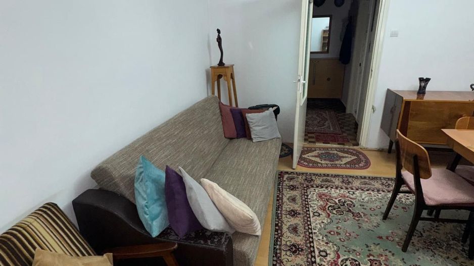 vand apartament 2 camere, etaj 2, zona Tratoria, incalzirea pe gaz - Poză 6