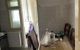 Apartament 3 camere Soarelui etaj 2 cu centrala - Poză 5