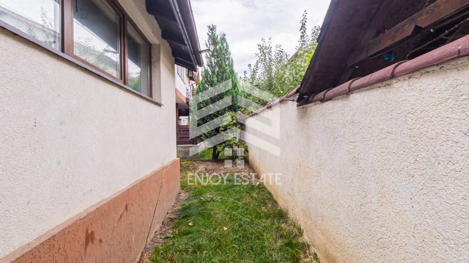 Apartament 4 camere si Curte Proprie | Parcare Inclusă - Poză 21