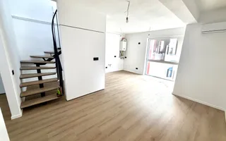 Apartament cu 4 camere pe 2 nivele in Giroc - Poză 15