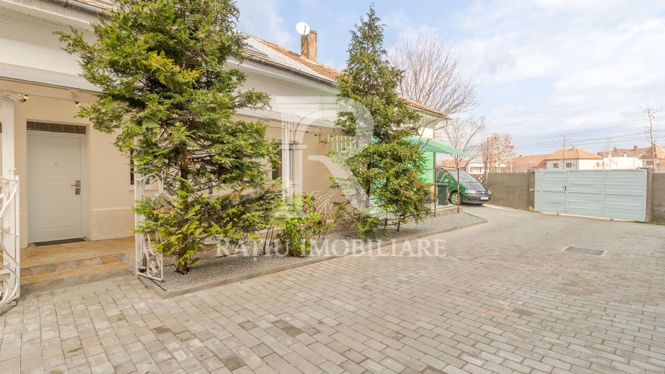 Casa cu 3 camere  | Ultracentral | Oradea - Poză 25