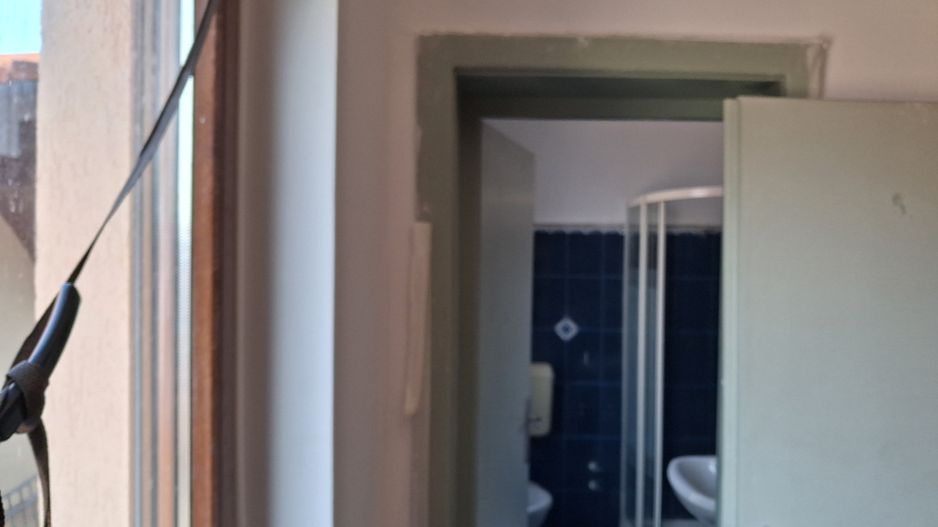 Casa RENOVATA partial 8 cam 6 ari 550mp garaj ANA IPATESCU. - Poză 13