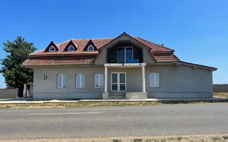 Casă cu potențial comercial | 1700 mp teren | Tarian – Girișu de Criș - Poză 1