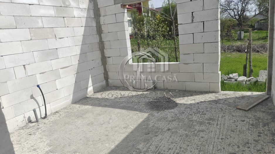Casa in constructie si teren in Vernesti BZ SC=150mp teren=509mp d=20m - Poză 10
