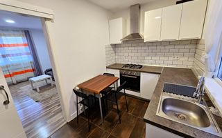 Casa tip insiruit, 5 camere, 2 bai, mobilata si utilata - Poză 3