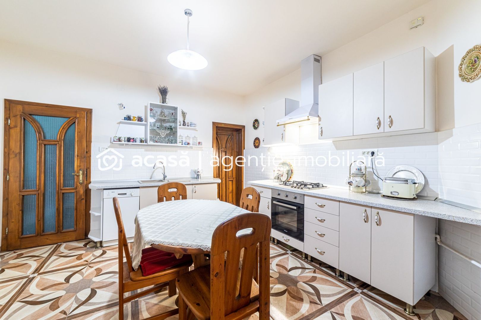 Casa de vis pentru seniori-Pârneava Arad - Poză 2