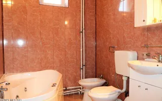 Mamaia Nord - Langa Mare, pensiune la cheie, 11 camere, 9 bai! - Poză 17