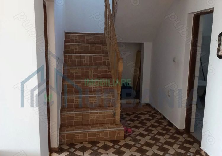 Super oferta Casa in com Letcani 138 metri locuibil pret 95000 euro propietar fara intermediar - Poză 3