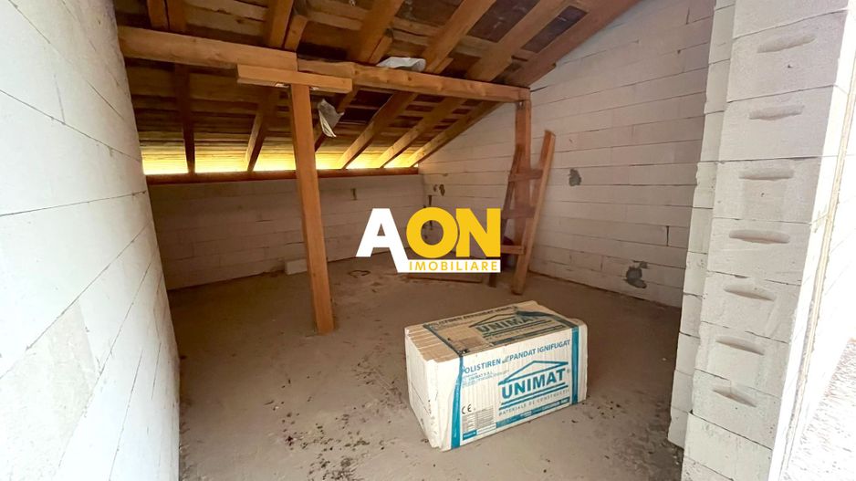 Casa de vanzare, 130 mp utili, 1000mp teren, panorama - Poză 24