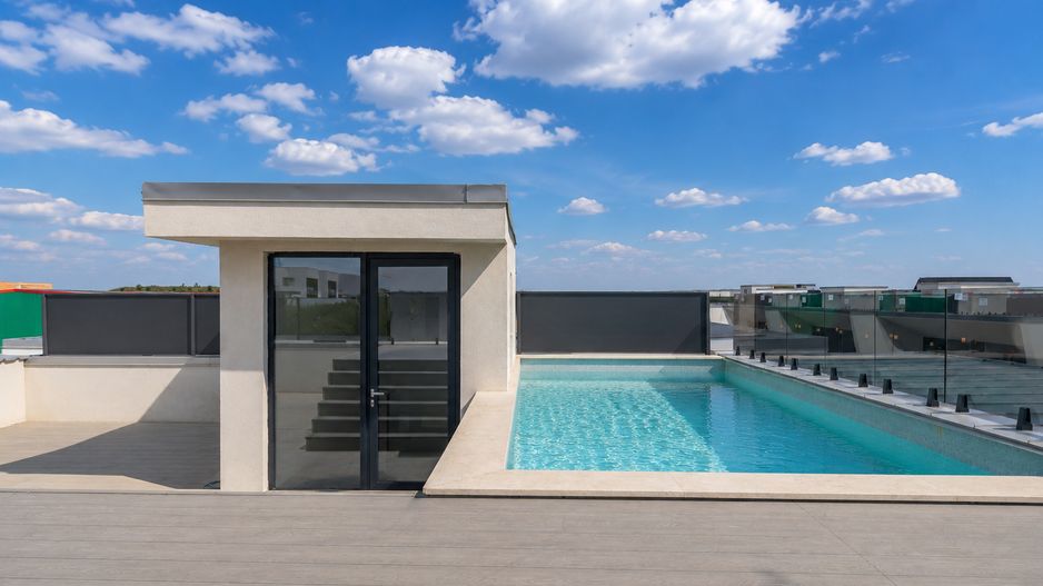 Vila smart personalizabilă cu rooftop și piscină privată – arhitectură - Poză 18