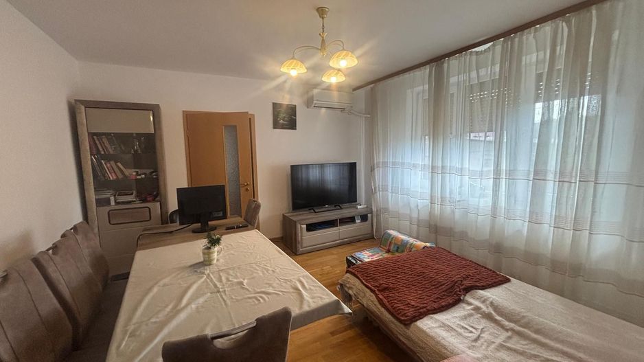 Spatios in zona Balcescu - Poză 1