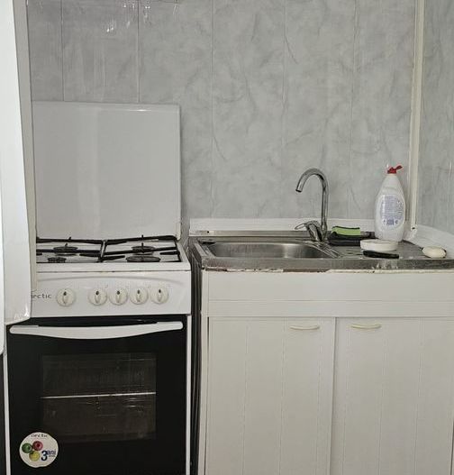 Garsonieră de închiriat – Micro 40, etaj 2, 20 mp + balcon - Poză 8