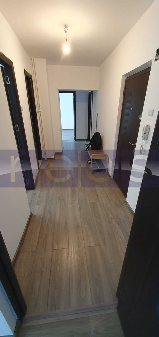 APARTAMENT DE VÂNZARE 3 CAMERE + LOC DE PARCARE ZONA PARC SEBASTIAN - Poză 4
