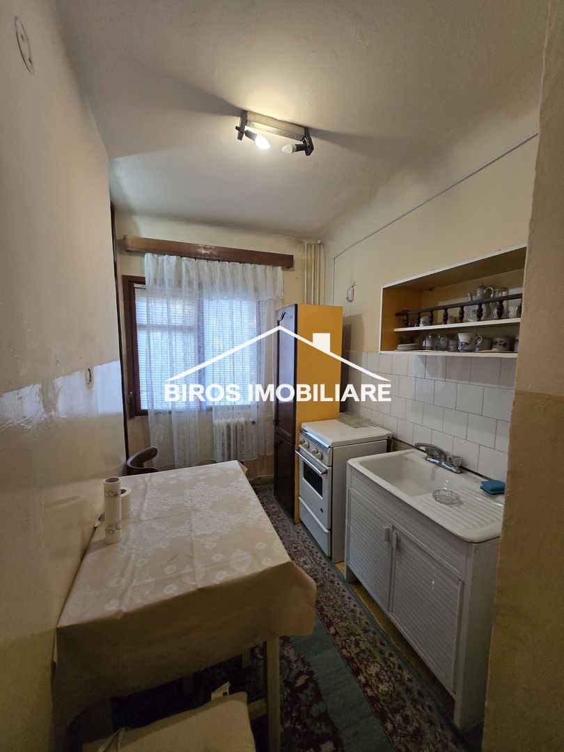 Garsonieră decomandată Sărari Lic. Henri Coandă - Poză 3