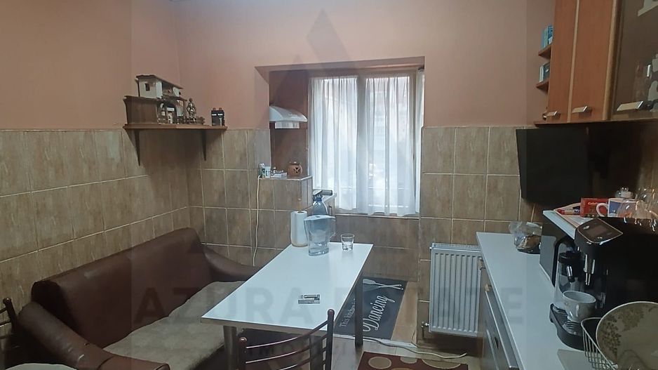 Apartament 2 camere etaj 2 pivnita si bucatarie inchisa in Valea Aurie - Poză 2