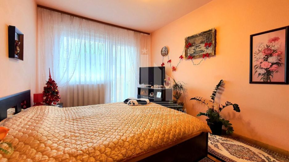 Casa tip duplex de vanzare, Cetate - Poză 5