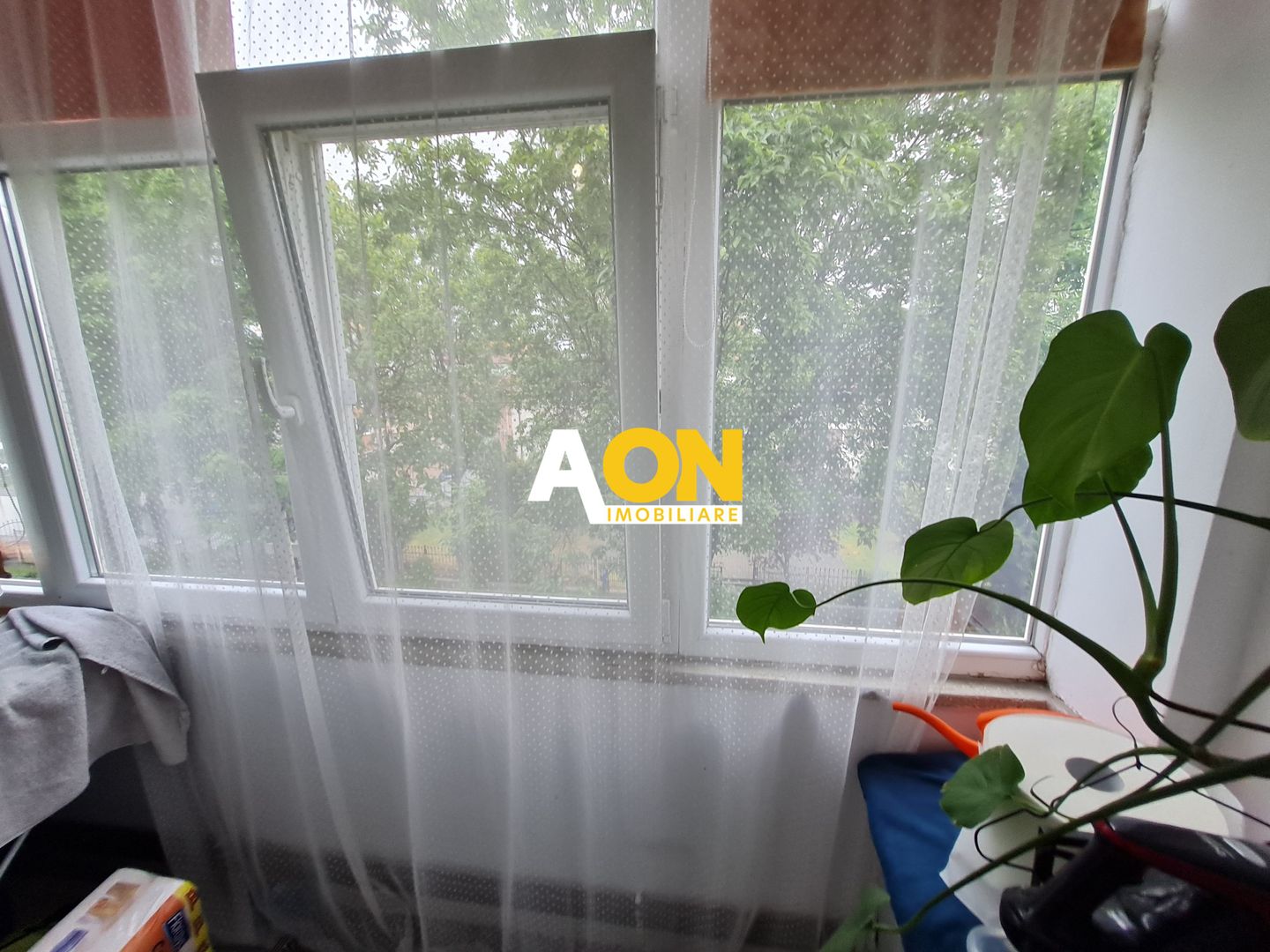 Apartament 3 Camere, 49,5 mp, Etaj 3, Zona Cetate - Poză 9