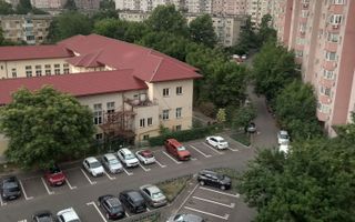 Vânzare ap 4 camere - Poză 1