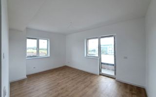 Apartament Sibiu 3 camere, 2 bai, terasa si boxa - Poză 4