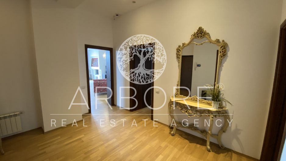 Vila elegantă 8 camere de închiriat, Sector 1, 700 mp teren - Poză 18