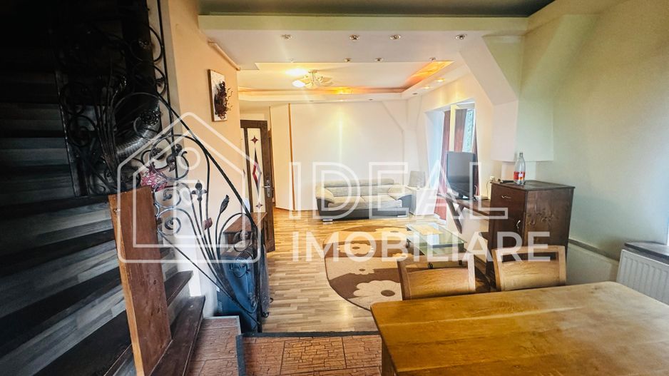 Apartament cu 3 camere la mansarda, in zona Terezian - Poză 11