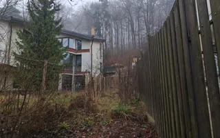 Proprietate amplă cu două case și teren generos, Brașov – str. Cariere - Poză 20