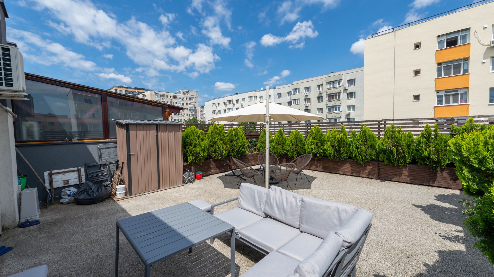 Apartament de vanzare 2 camere, terasa 62 mp, Metrou Dristor - Poză 2