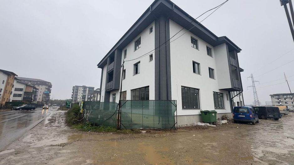 AP. 2 CAMERE - BLOC NOU, BUCATARIE INCHISA, LOC PARCARE, COMISION 0% - Poză 1