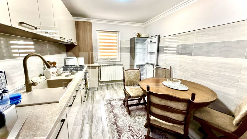 APARTAMENT 4 CAMERE | 2 BAI | CENTRAL | RADAUTI - Poză 4