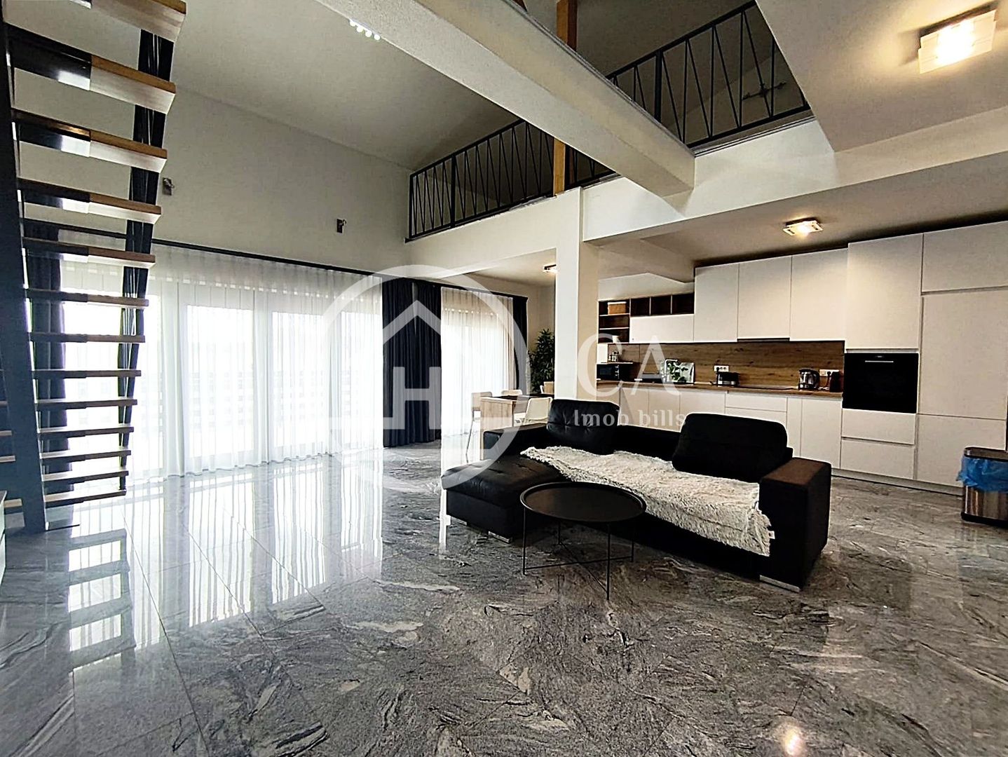 Apartament la casa de închiriat cu 3 camere în Cihei - Poză 1