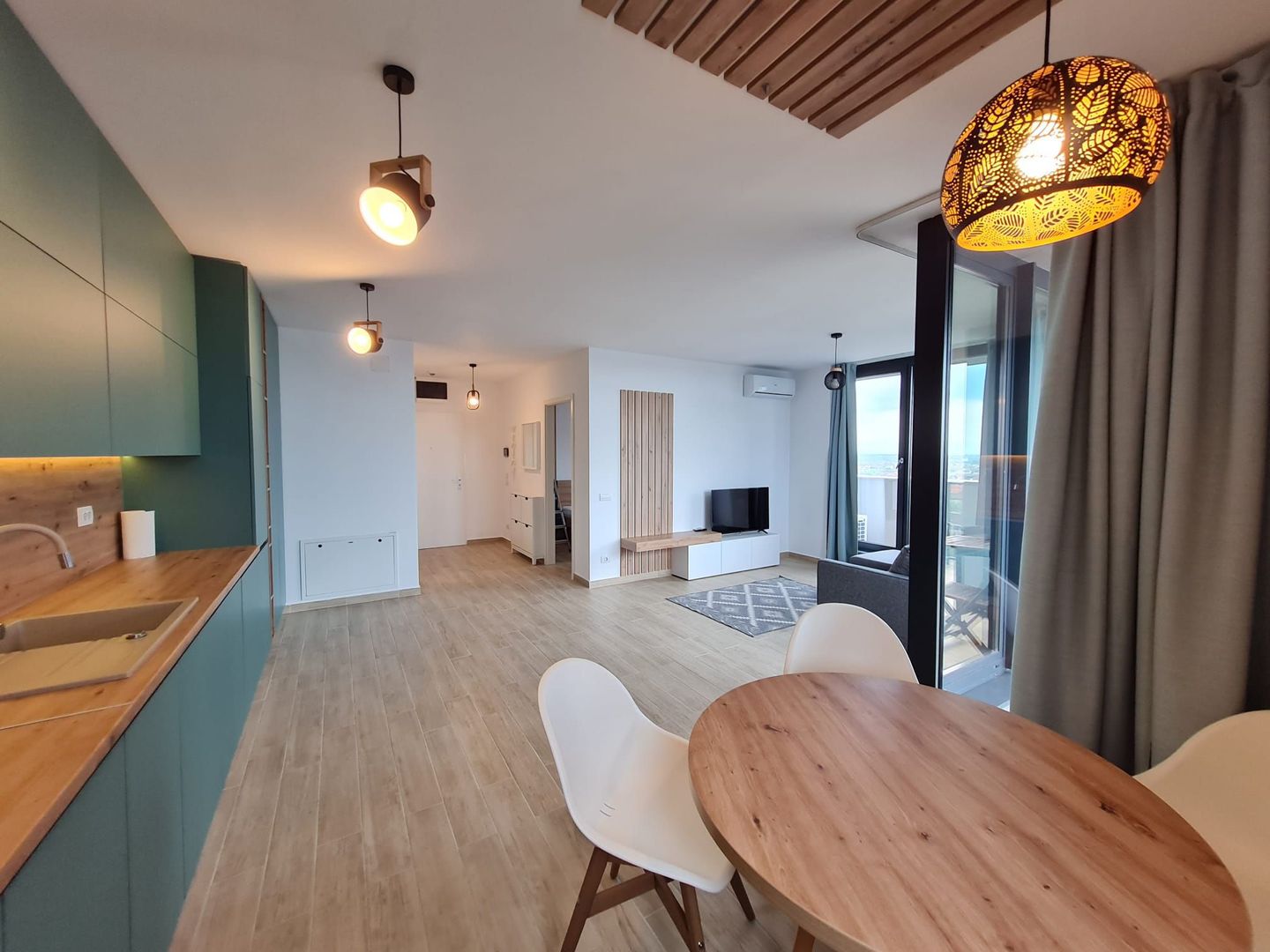 Calitate și confort la prima închiriere - Poză 2