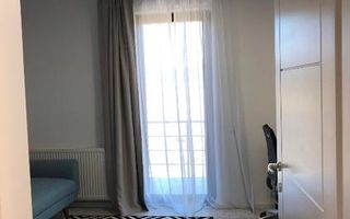 Duplex deosebit cu grădină, terasă amenajată și vedere spre natură. - Poză 8