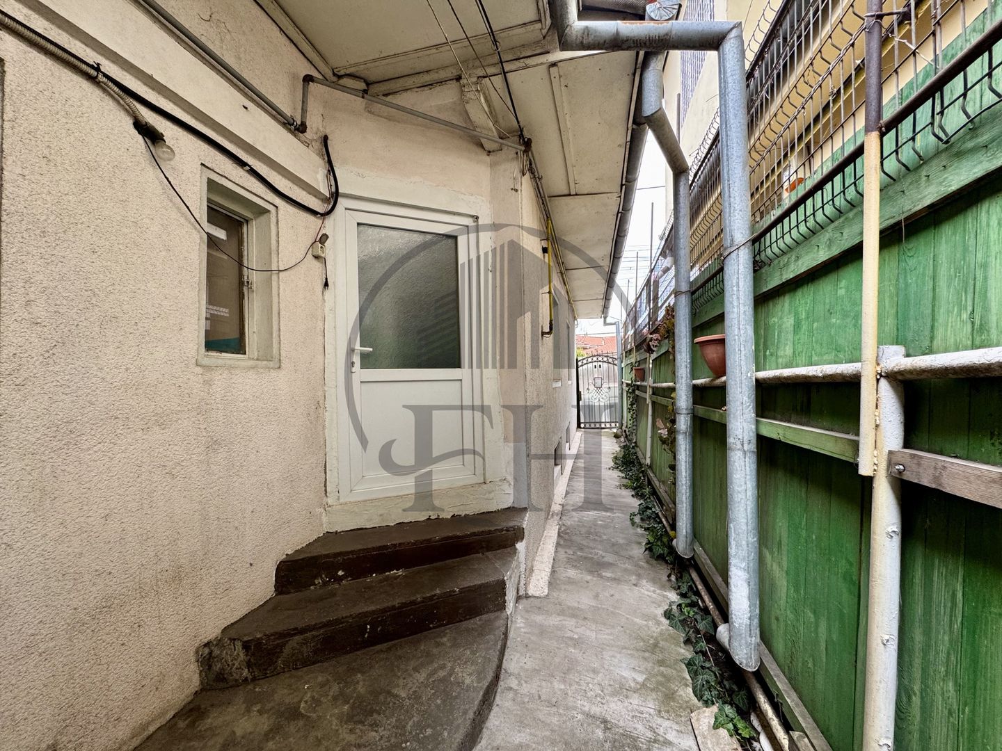 Casa de vanzare Constanta, zona Trocadero - Poză 12